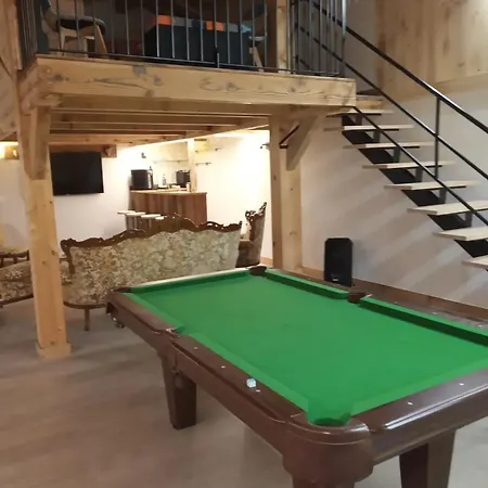 Confortable à De 70 M² Avec Balcon Appartement Séez